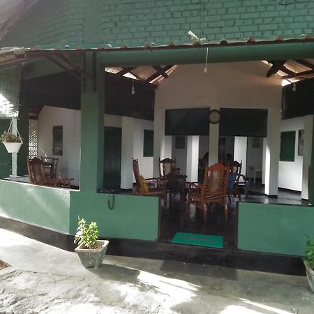 Udawalawe Wildlife & Nature Protection Bungalow エクステリア 写真