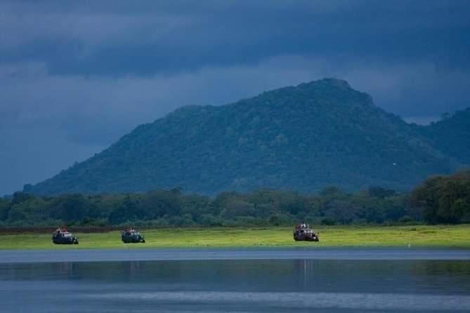 Udawalawe Wildlife & Nature Protection Bungalow エクステリア 写真