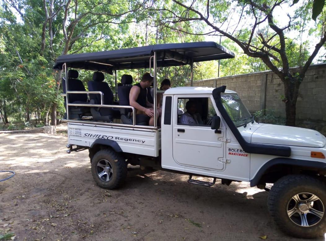 Udawalawe Wildlife & Nature Protection Bungalow エクステリア 写真