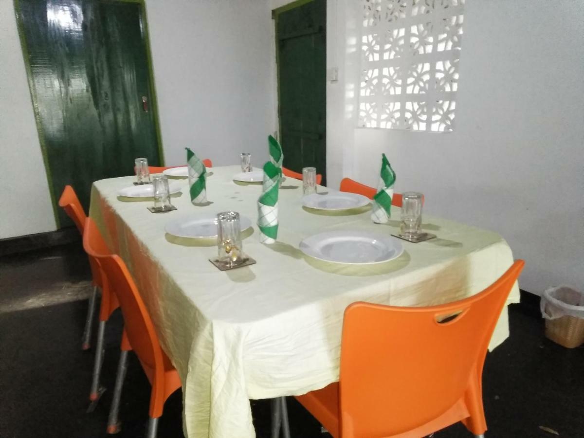 Udawalawe Wildlife & Nature Protection Bungalow エクステリア 写真